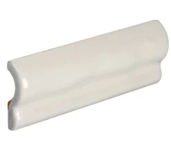 Kakel Mayfair - Elfenbensvit bröstlist 5 x 15 cm blank, lätt vågigt
