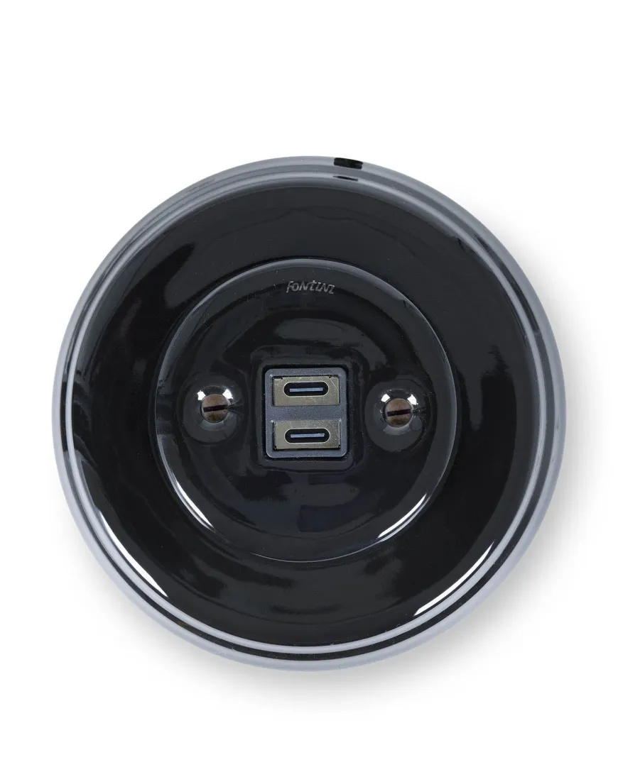USB-C uttag, svart porslin - Fontini infällt
