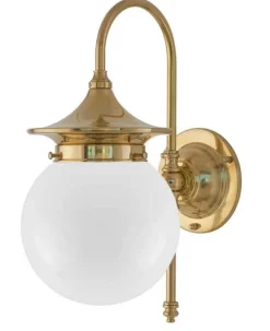 Vägglampa - Fryxell mässing, opalvit klot