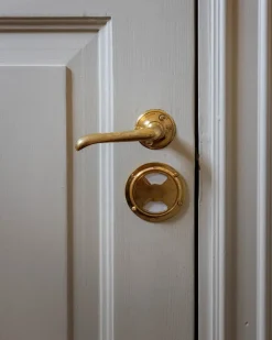 WC-regel rund för modern dörr - Toalettlås mässing