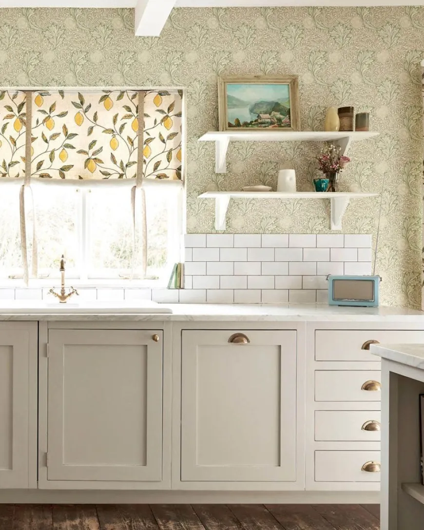 William Morris & Co. Tapet - Apple bay leaf