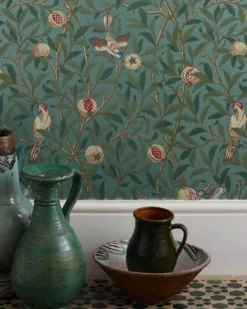 William Morris & Co. Tapet - Bird & Pomegranate Turquoise/Coral